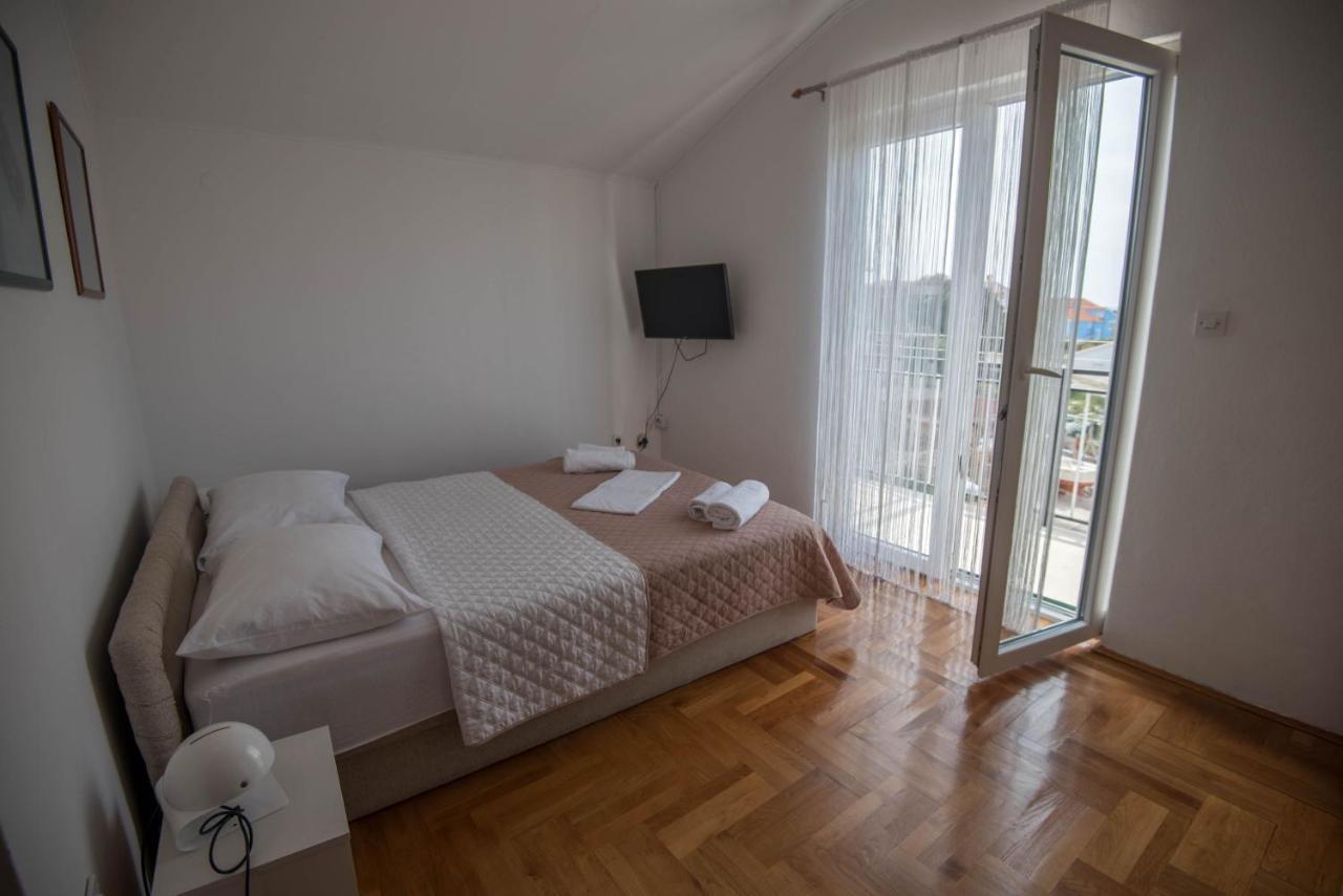 Apartment Miro Dolac Luaran gambar